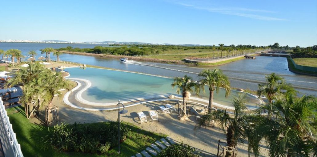 PISCINA.jpg