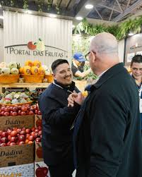 FRUTA-1.jpg